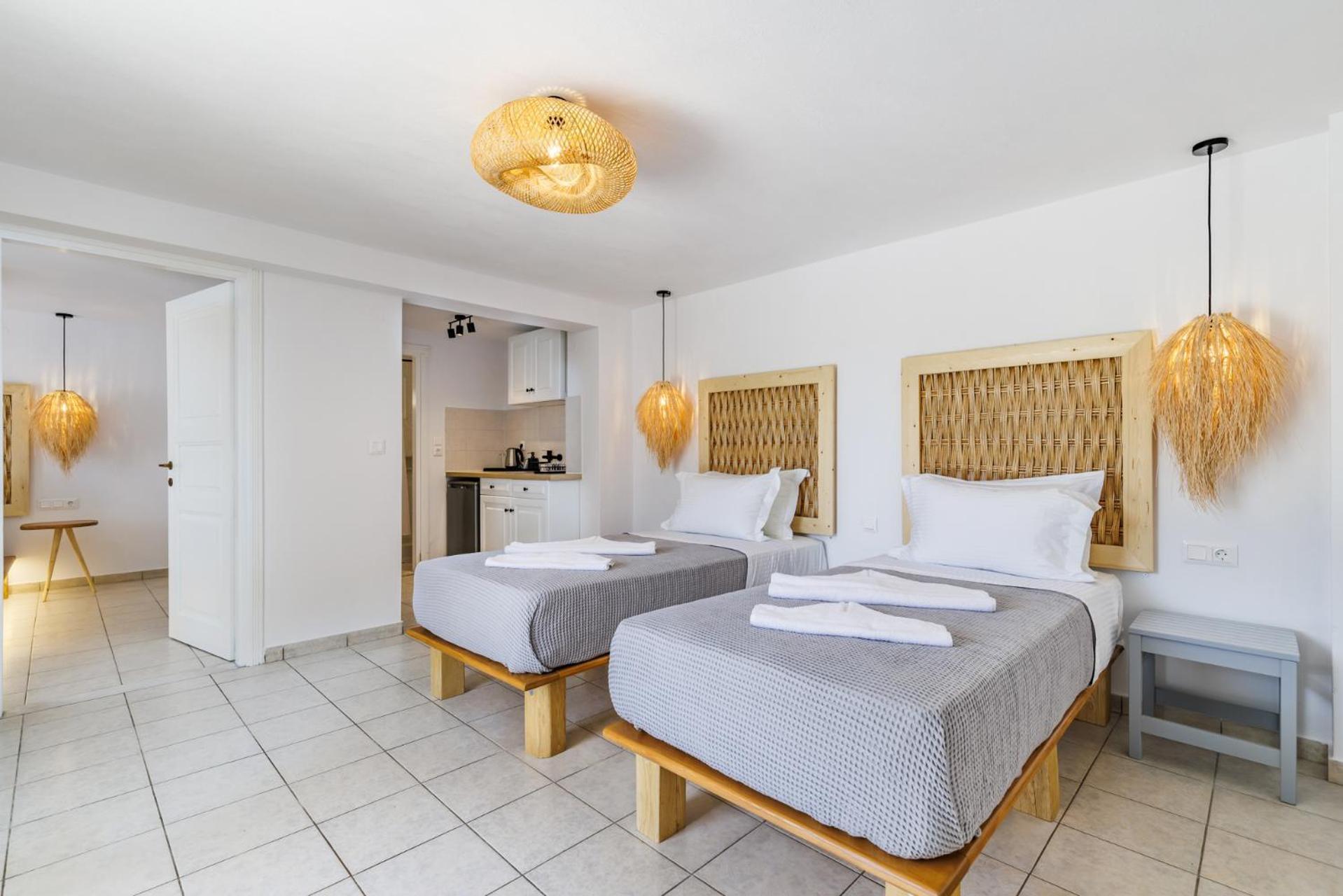 Ourania Studios & Apartments Скопелос Екстер'єр фото